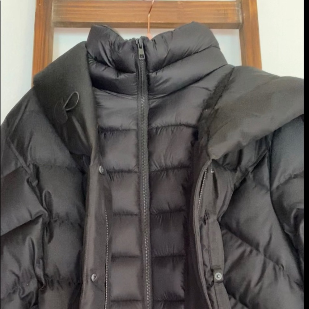 Long, semi-fitted, brushed down coat. Hood, thumbhole cuffs, fleece pockets XXL